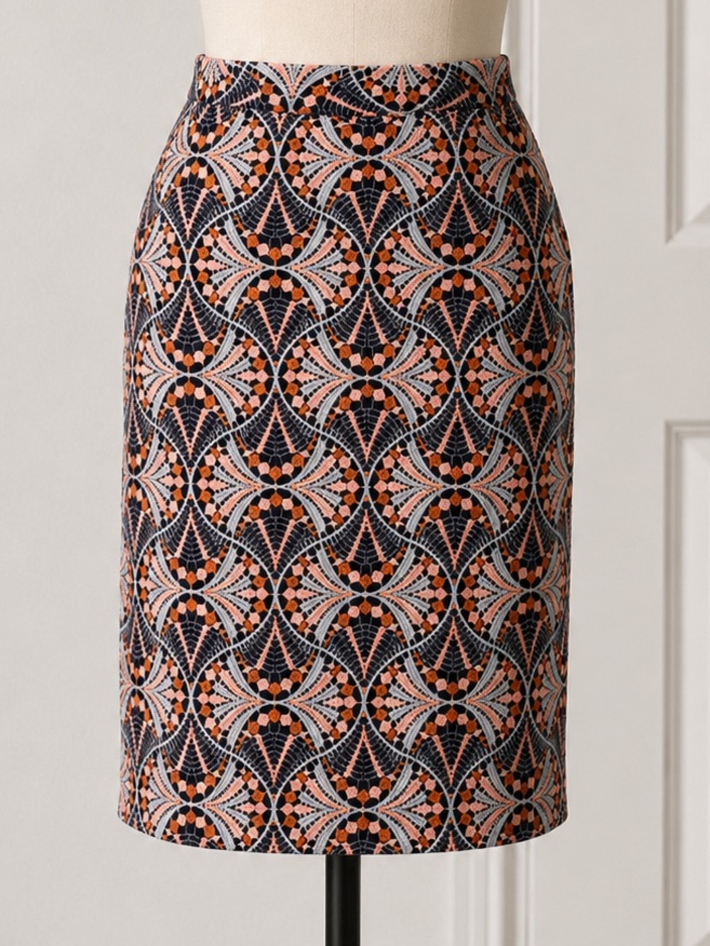 MOULINETTE SOEURS Anthropologie Embroidered Lace Pencil Skirt Women Size 4
